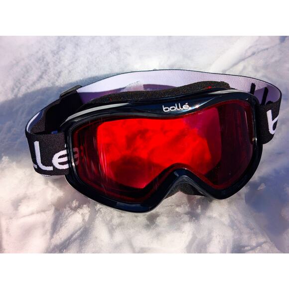 Bollé Snow Goggles Mojo Model - Black Frame / Red Lens - Picture 1 of 7